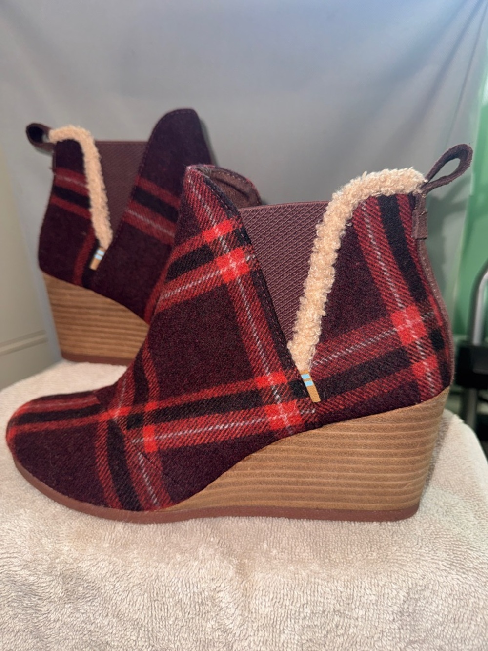 Toms Red and Burgundy Plaid Wedge Booties **NWOBox